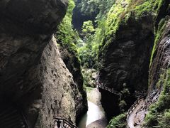 -龙水峡地缝景区