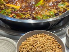 -肖肖酸萝卜鱼火锅(总店)