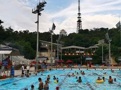 -越秀山游泳场