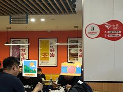 -闫家驴肉老店(华电一校店)
