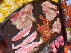 -阿亲家·韩式无限烤肉(花果园店)