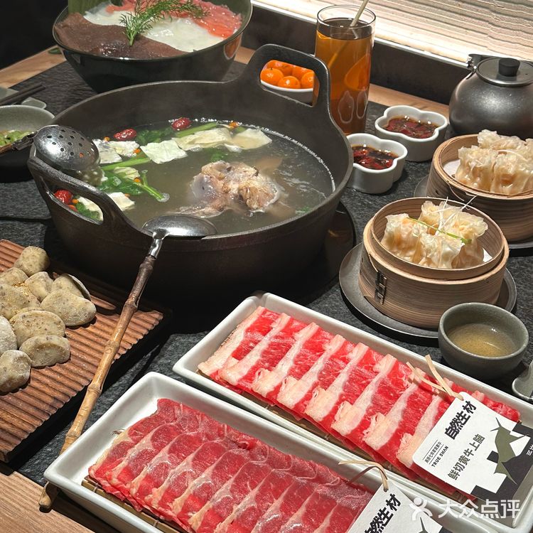 天冷吃火锅也太幸福了吧～