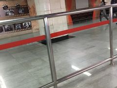 -上海体育馆(地铁站)