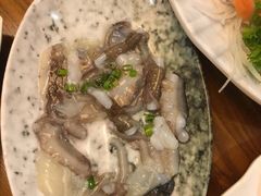 -青瓦餐厅·生鱼片·韩园烤肉(西塔店)