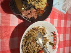 -怪噜范·贵阳小吃大排档旗舰店(世纪金源店)