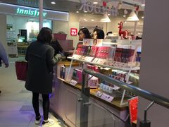 -4iNLOOK美瞳店(上海日月光中岛店)
