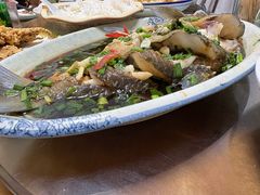 -芦茨金富饭庄·25年老字号·专做稻草鸡