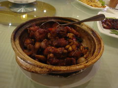 台式三杯鸡-港东盛宴烧腊至尊