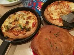 -必胜客(新中纬店)
