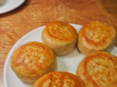 -清真吴记门钉肉饼·喜多利