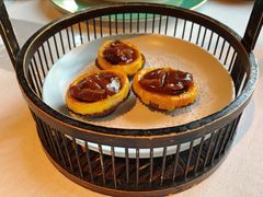 一口鲍鱼酥-三号黄浦会Canton Table