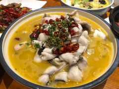 酸菜鱼-翠山·映月湖景餐厅(映月湖公园店)