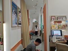 -海马体照相馆(万菱汇店)