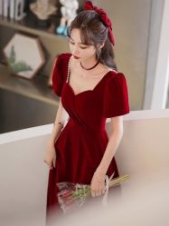 -NaNa婚纱礼服馆
