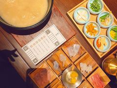 -银米·云南传统过桥米线(双廊黑金冠店)