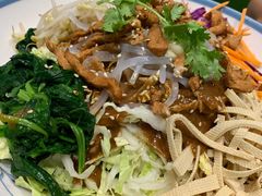 姥姥家盆菜-合合春饼·酱骨·东北菜(潘家园店)