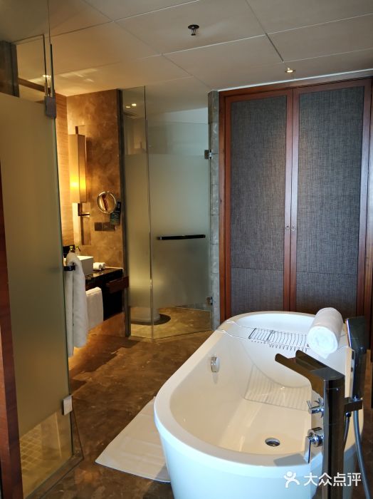 三亚湾海居铂尔曼度假酒店图片