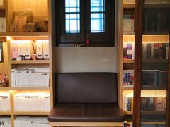 -思南书局(复兴中路店)