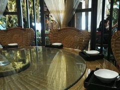 -春天里·老街坊餐厅(港隆广场店)