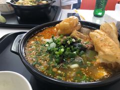 -锅神麻辣烫