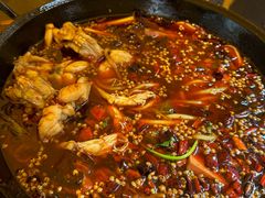 -鸿顺老铁锅美蛙鱼府(解放碑店)