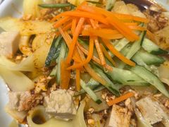 -巴依兄弟西域美食(机场店)