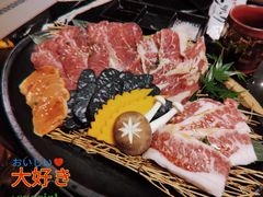 -山川小町·极番烧肉(新地假日广场店)
