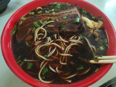 大肉面-小龙大肉面馆