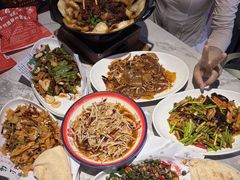 -百味地锅鸡(二店·财校分店)