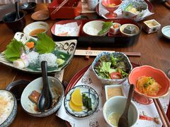 -Tsuru鹤日本料理(静安香格里拉店)