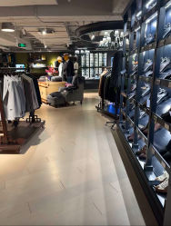 -BRANS PORO布朗斯伯勒西装高级定制·瑞璞西装(金陵店)