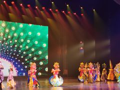 -勐巴拉娜西大剧院