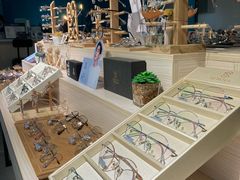 -Trend1881视光·蔡司视觉(领展广场店)