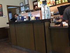 -星巴克(深圳世界金融中心店)