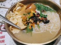-雙冲柳州螺蛳粉&酸嘢&桂林米粉(簋街店)