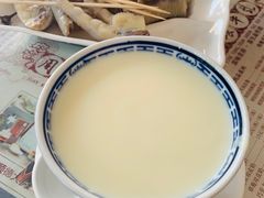 -周大娘牛乳(旧寨古村总店)