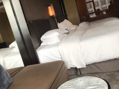 -中山利和希尔顿酒店