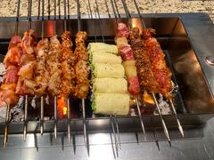 现穿羊肉串-丰茂烤串(公园店)