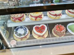 -花花卷卷·鲜食蛋糕(静安久光百货店)