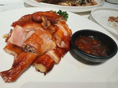 脆皮蒜香鸡-万龙洲海鲜·粤菜(亚运村店)