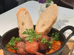 -LESCEDARS Brasserie Bistro香柏树