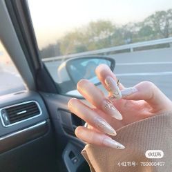 -Pink You美甲洗眉纹绣定制中心