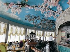 -魅力边城旋转餐厅