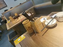 -肖四女乐山跷脚牛肉(世博源店)