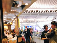 大堂-麦当劳(广州南站店)