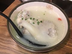 老妈蹄花-谭师爷龙抄手(白下路店)
