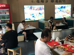 -京穆兰兰州牛肉面·清真(盛龙广场店)