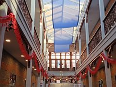 -上海交通大学董浩云航运博物馆