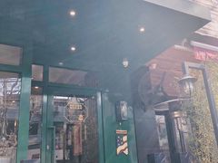 门面-Pie Bird(新闸路店)