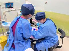 -瑞尔齿科(颐堤港诊所)